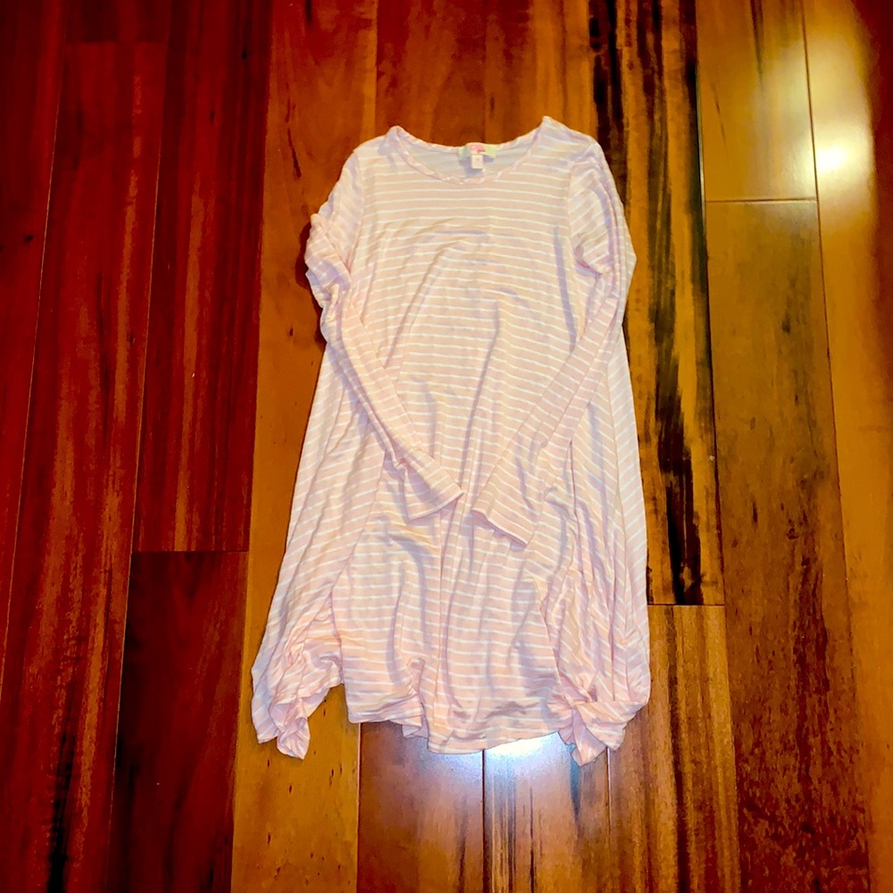 pale pink and white dress. long sleeve dress